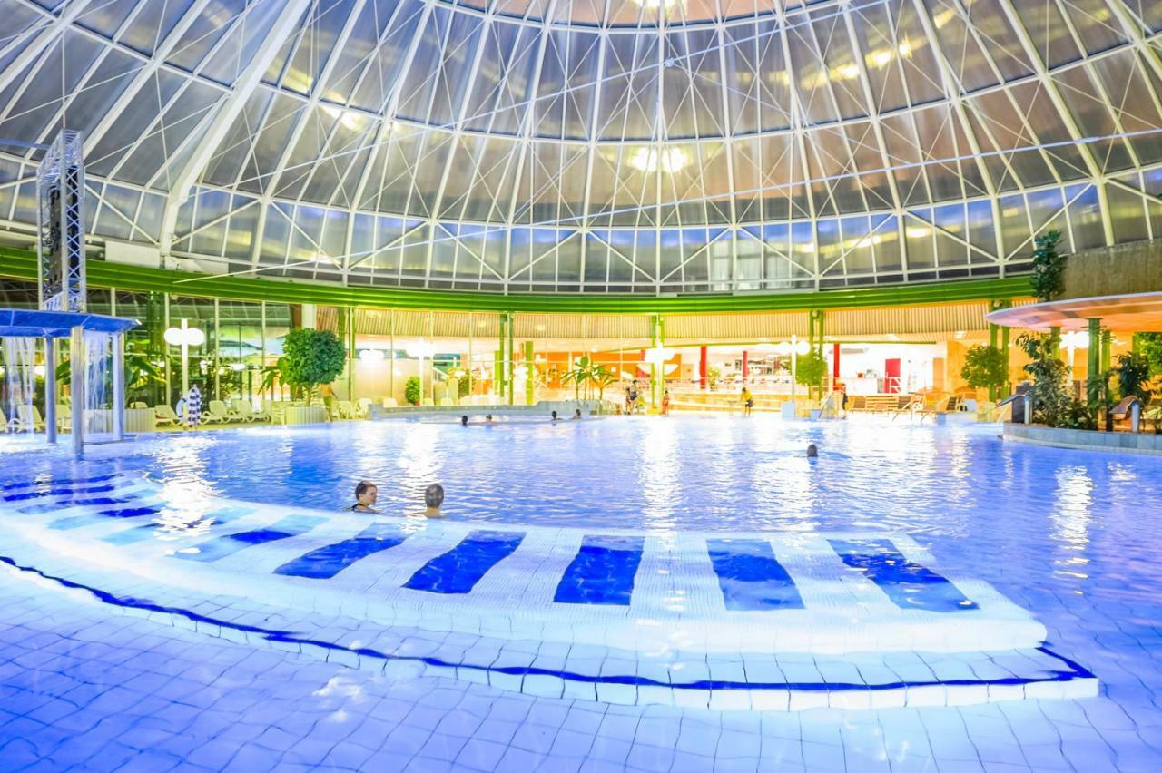 Thermalhotel Aulendorf Exteriör bild